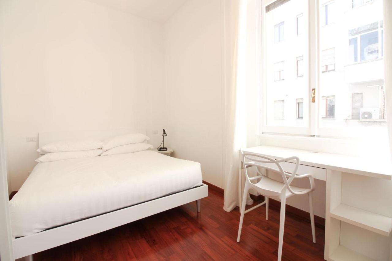 Duomo Charme Apartment ميلان المظهر الخارجي الصورة